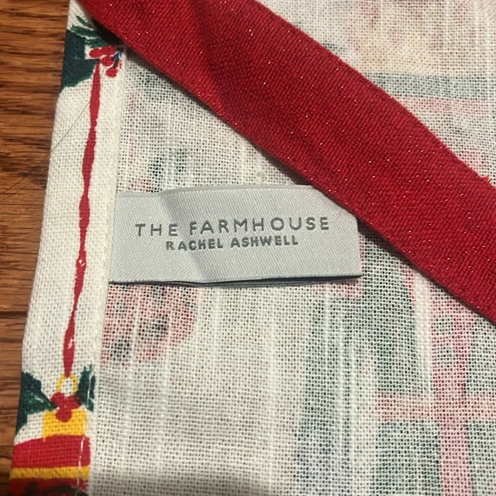 Rachel Ashwell The Farmhouse NUTCRACKER Full Bib Apron; NWT, New